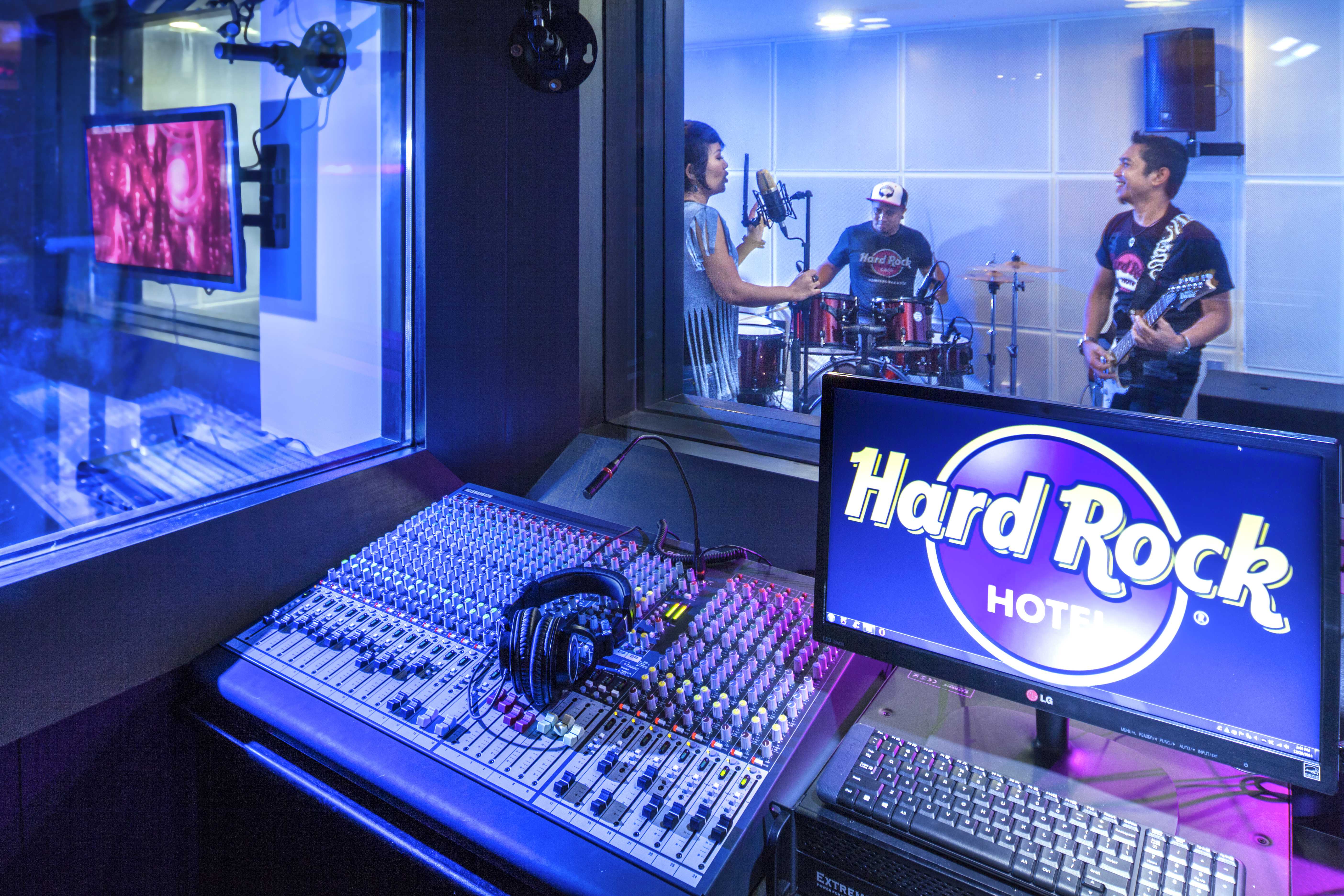 HRH Bali - Boombox Recording Studio 2jpg.jpg